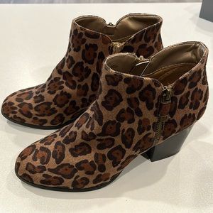 Style & Co. Womens Masrinaa Ankle Fashion Boots, Leopard